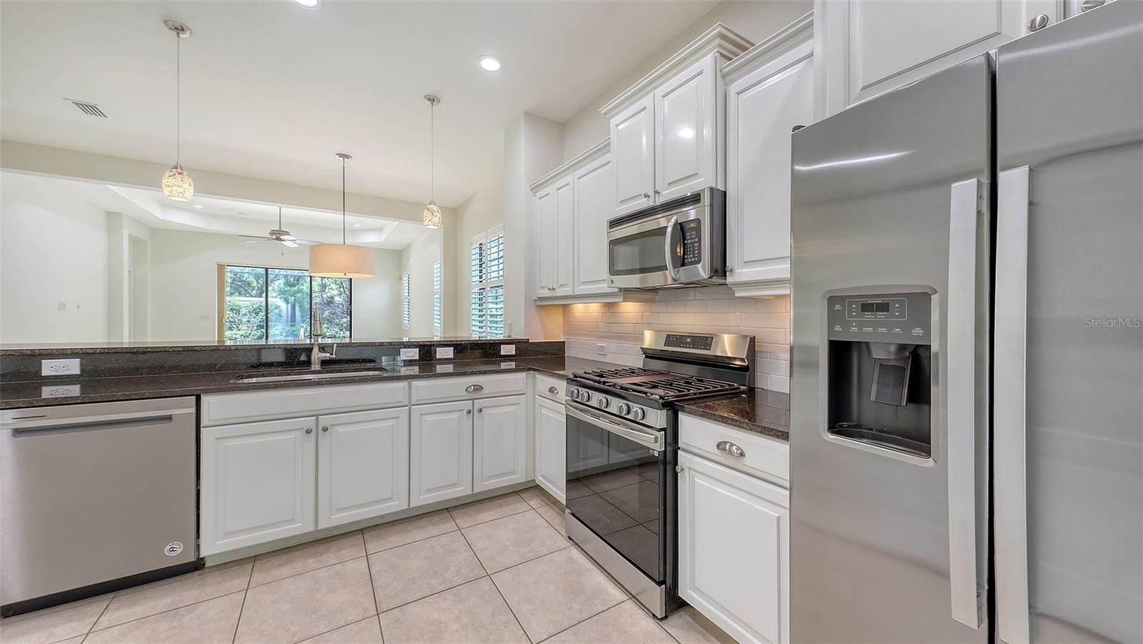 7158 WESTHILL COURT