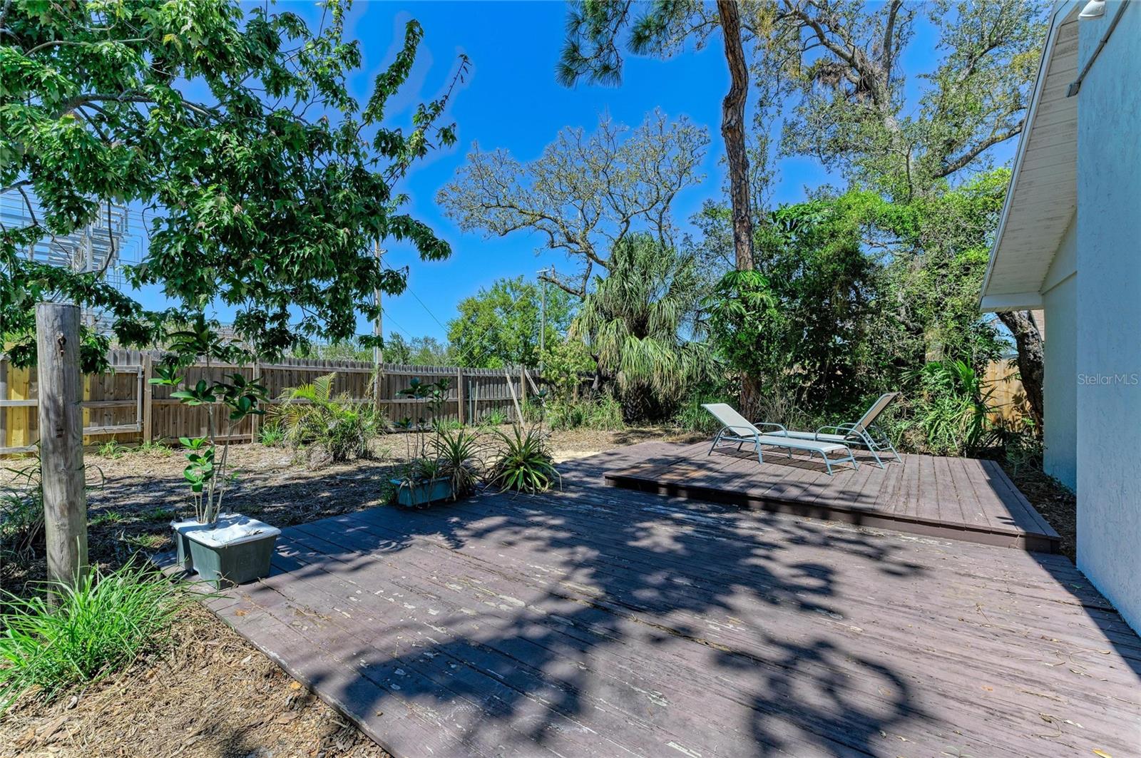 PALMA SOLA VILLAGE SUB - Residential