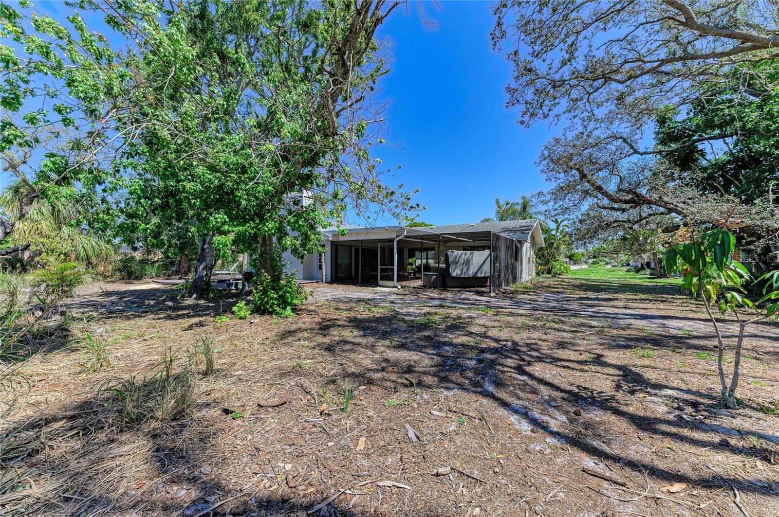 PALMA SOLA VILLAGE SUB - Residential