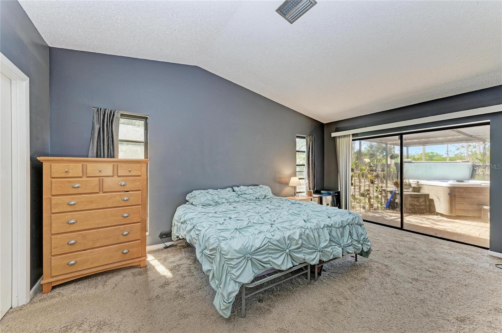 PALMA SOLA VILLAGE SUB - Residential