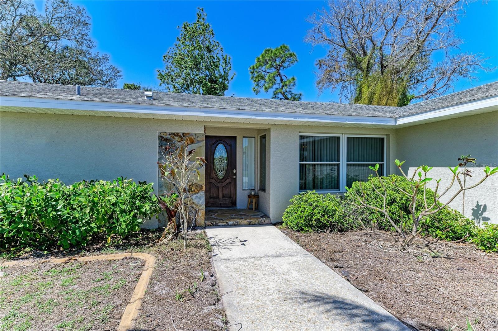 PALMA SOLA VILLAGE SUB - Residential