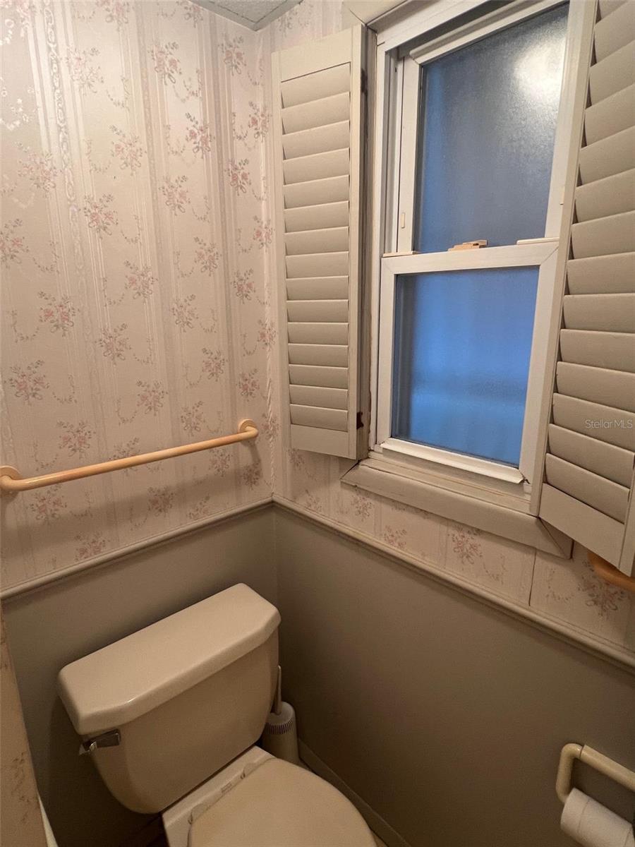 POINTE WEST RESIDENT OWNED COMMUNITY INC - Residential