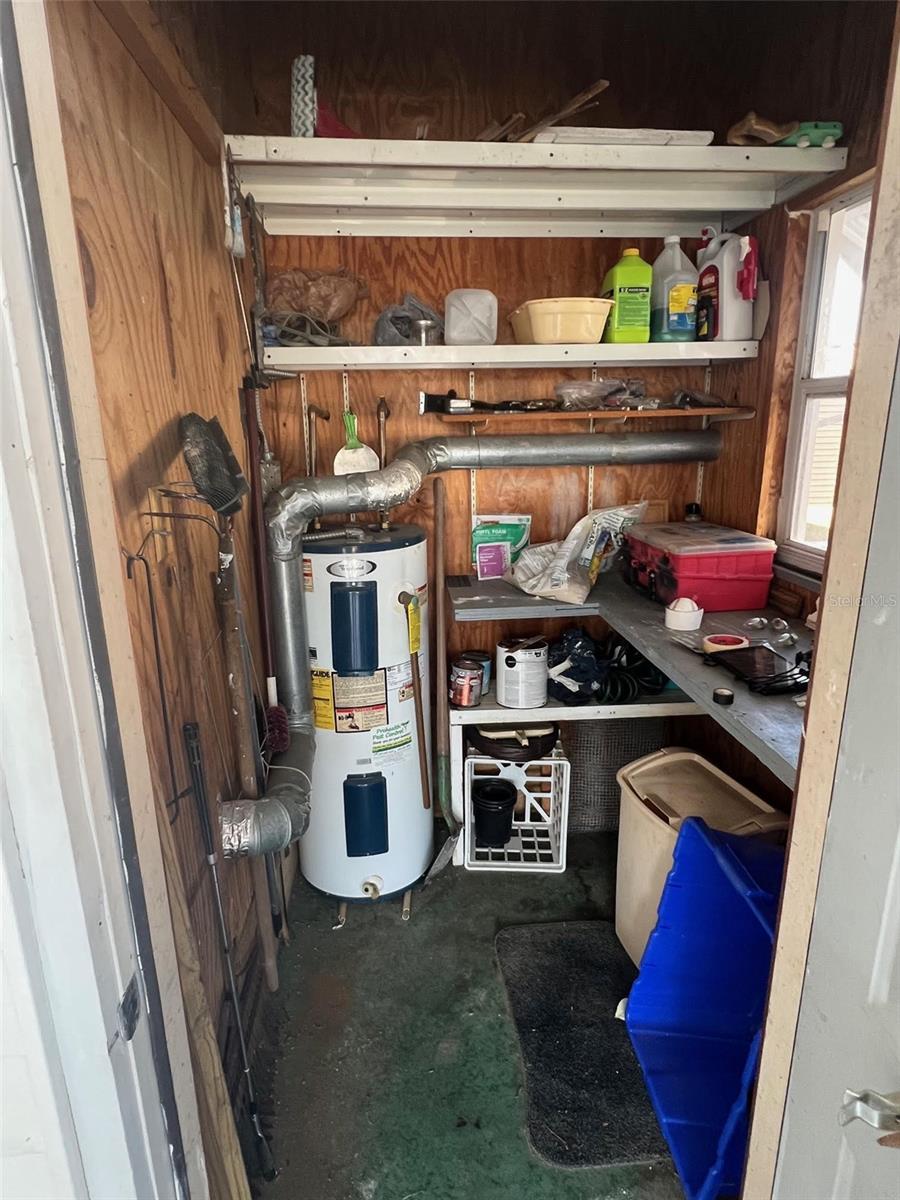 POINTE WEST RESIDENT OWNED COMMUNITY INC - Residential