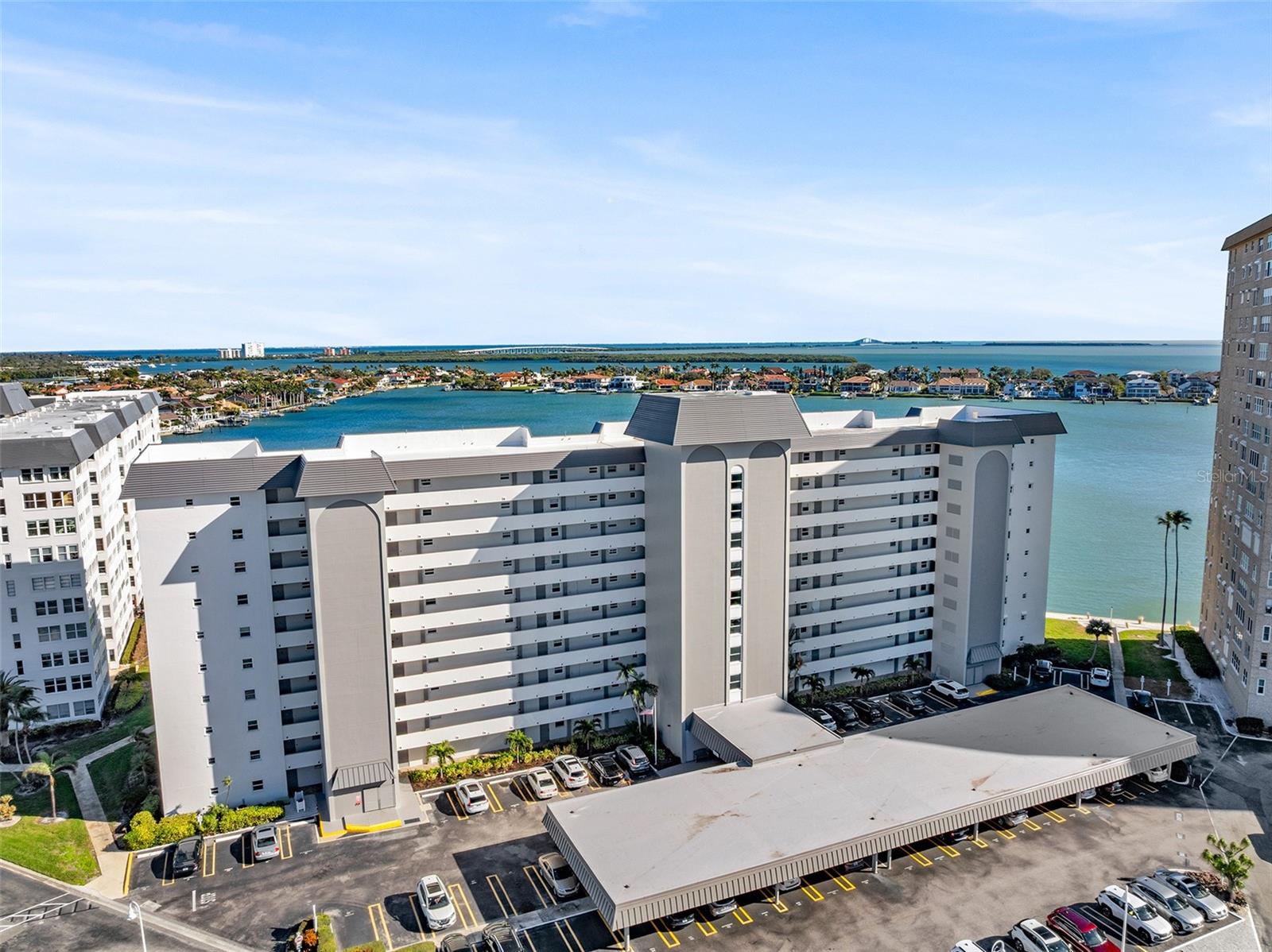 BAYWAY ISLES POINT BRITTANY THREE - Residential