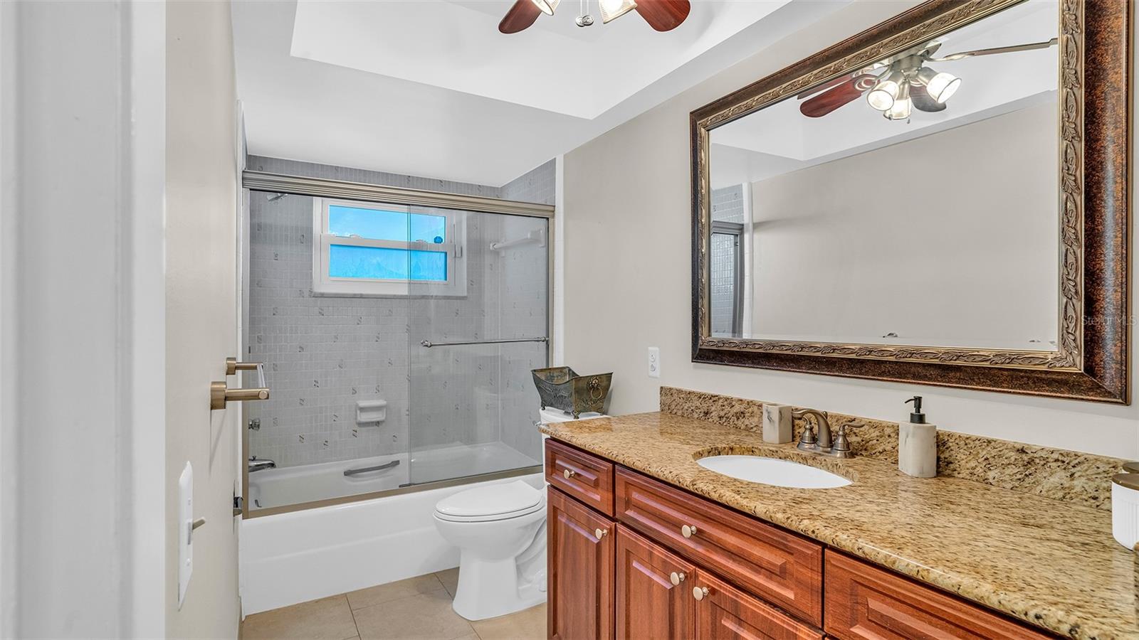 BAYWAY ISLES POINT BRITTANY THREE - Residential