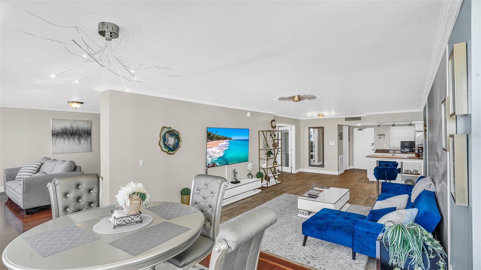 BAYWAY ISLES POINT BRITTANY THREE - Residential