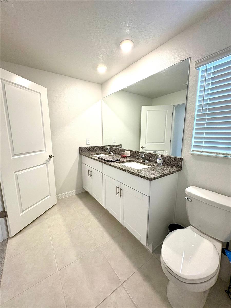 MIRADA PCL 8C - Residential Lease