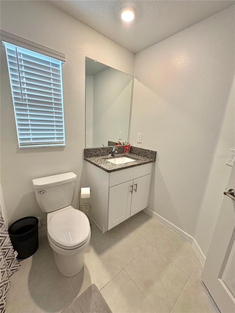 MIRADA PCL 8C - Residential Lease