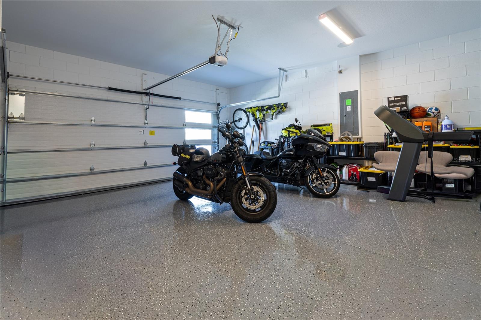 EVERBE PH 1C - Residential