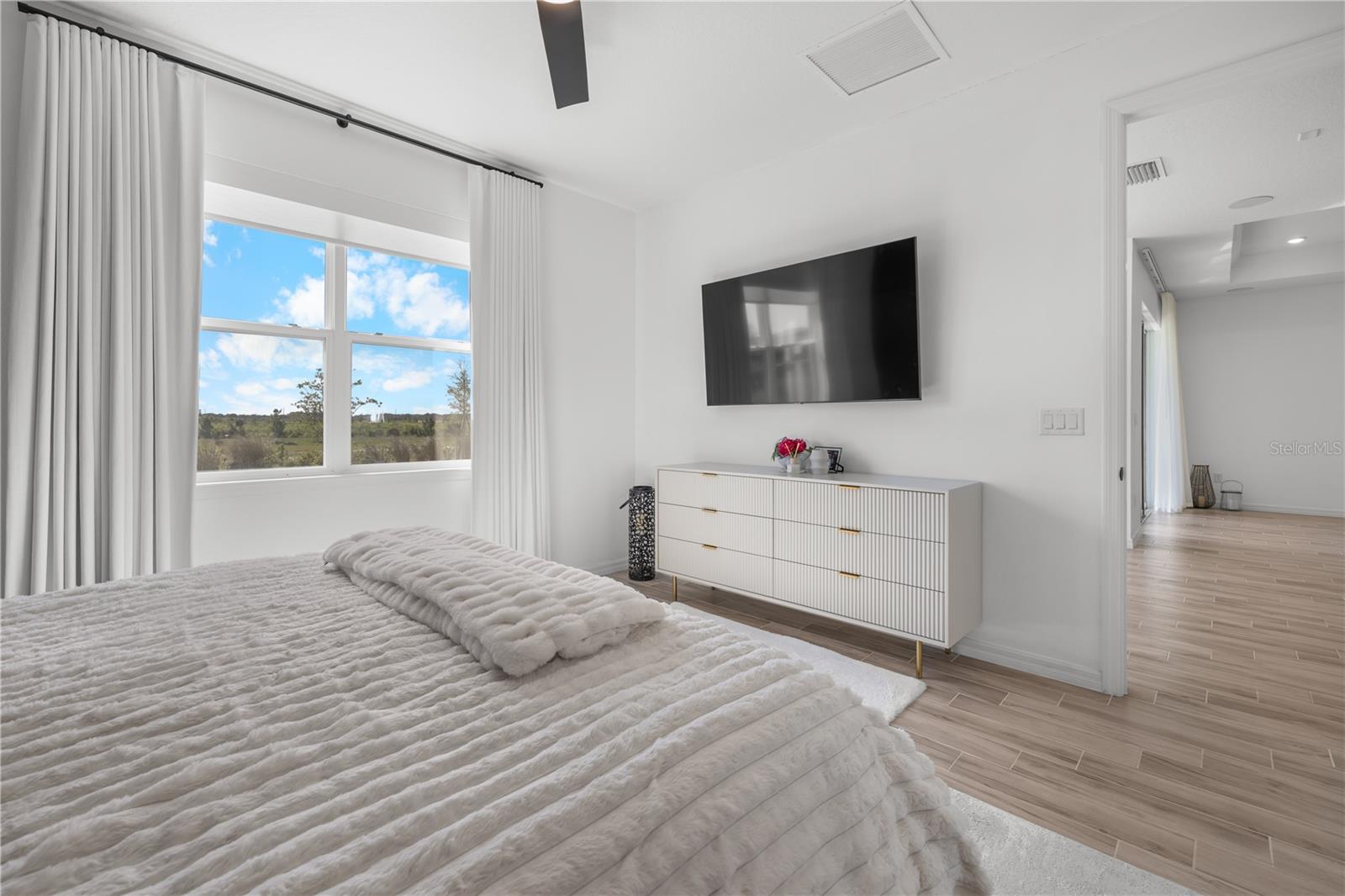 EVERBE PH 1C - Residential