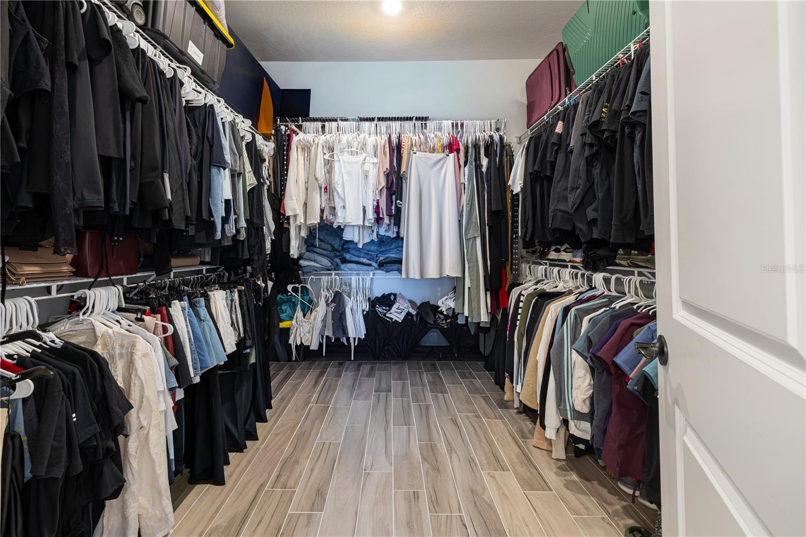 EVERBE PH 1C - Residential