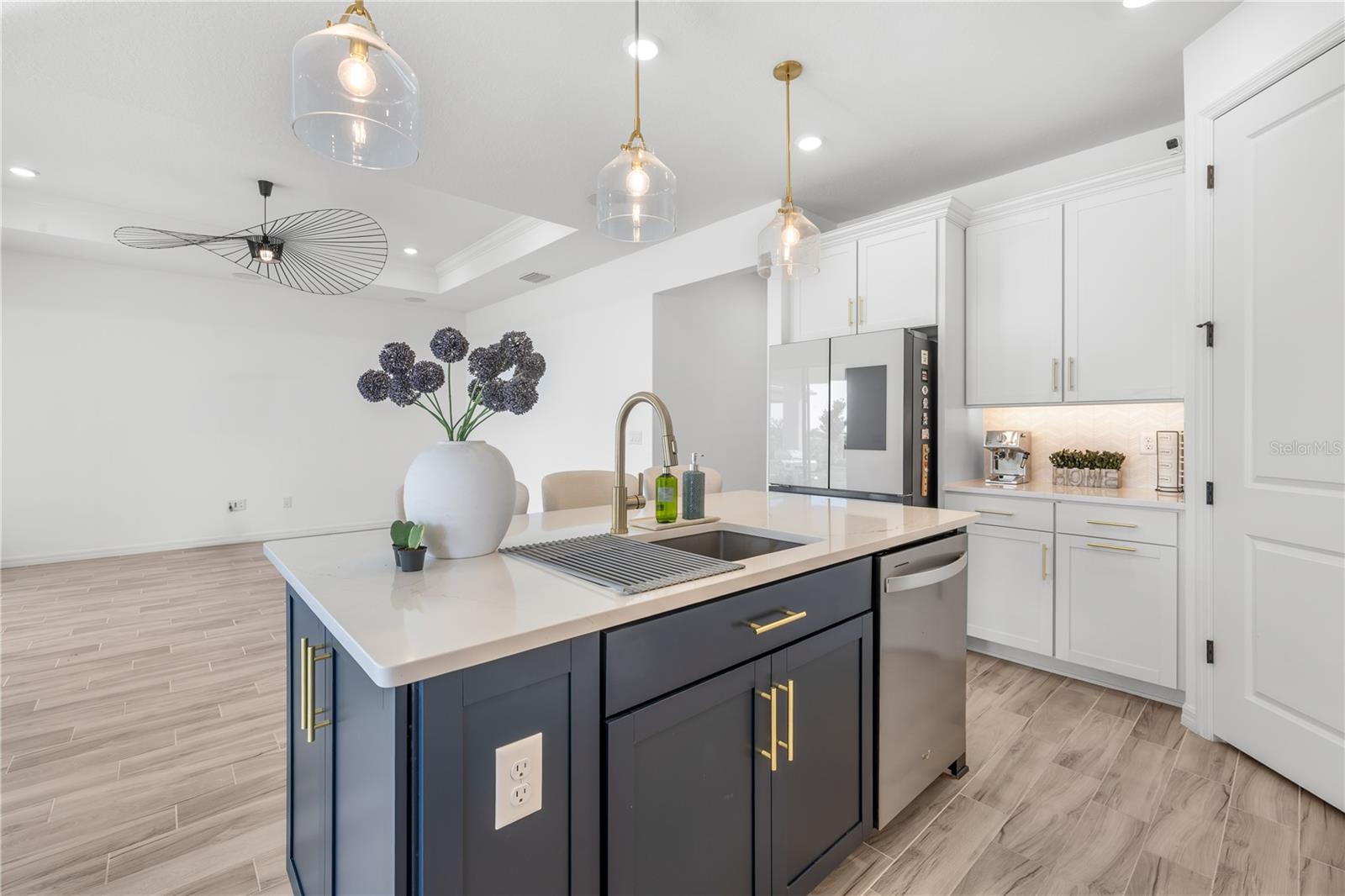 EVERBE PH 1C - Residential