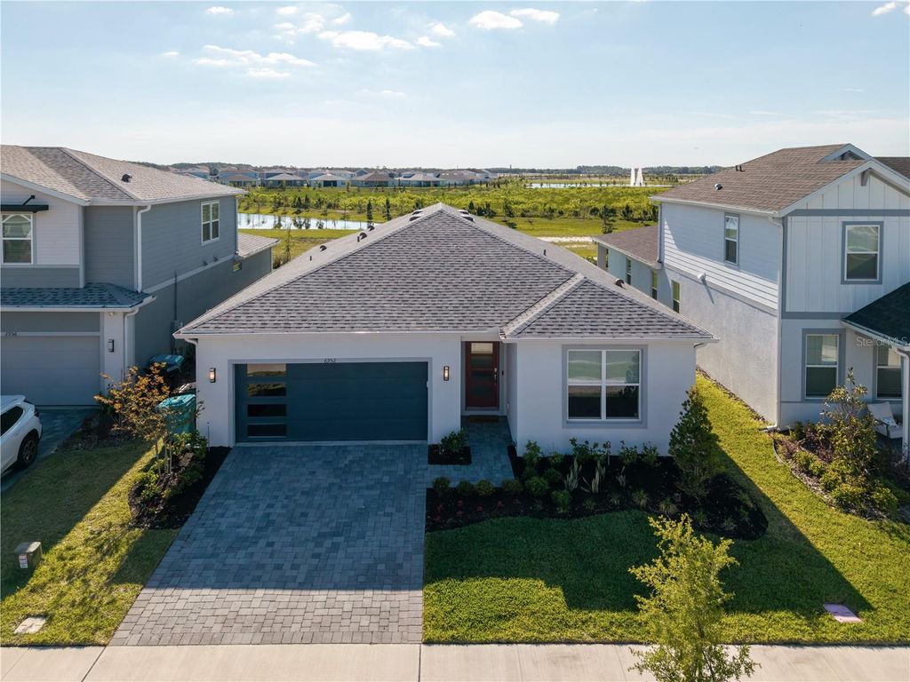 Photo of 6952 Rosy Sky Avenue, Orlando, FL 32829 (MLS # TB8501192)