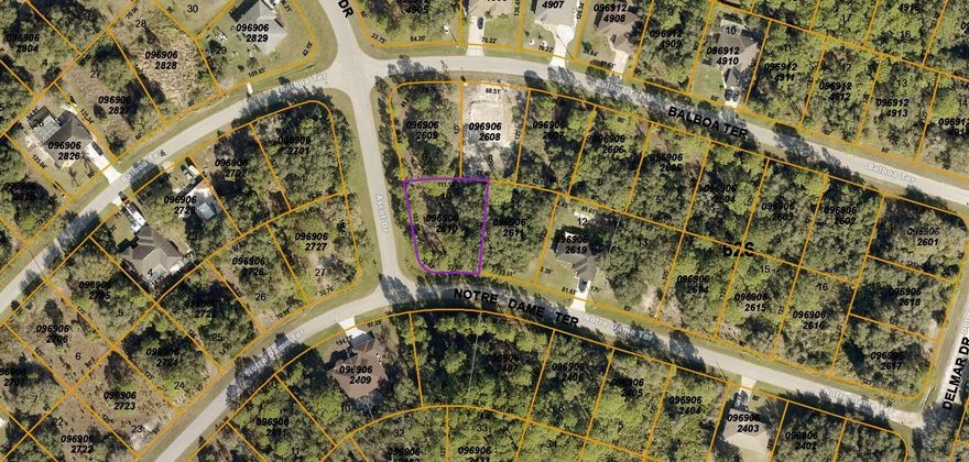 WONDERFUL AREA OF NEW HOMES IN NORTH PORT.   SARASOTA COUNTY, NEAR WATER, PAVED STREETS.   BUILD YOUR NEW HOME TODAY.   OWNER FINANCING AVAILABLE.   INVEST TODAY!!