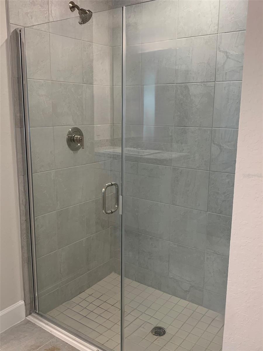 3332 W VIKING LANE