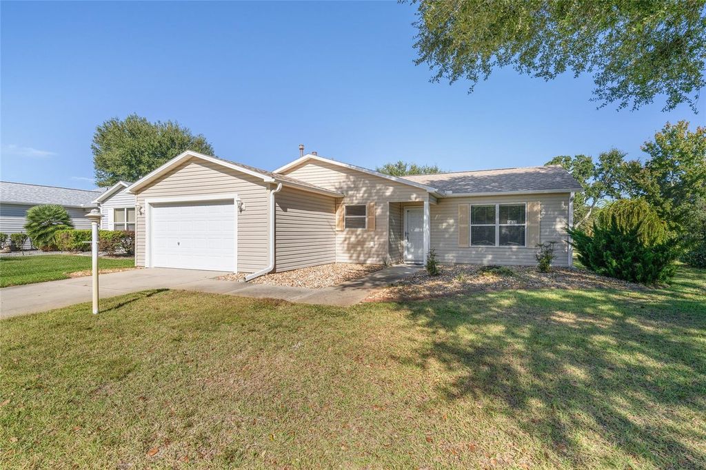 Photo of 1637 Bluffton Road, The Villages, FL 32162 (MLS # G5109306)