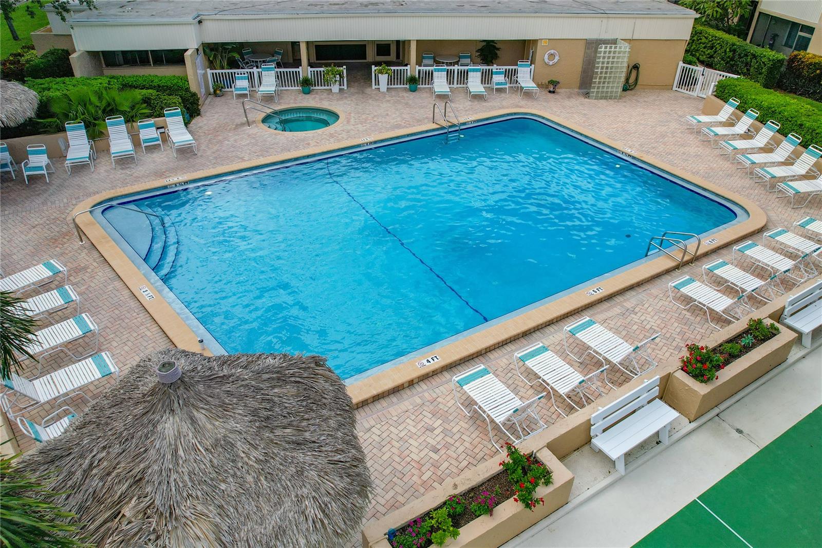 COVE CAY 26-17 VILLAGE I - Residential