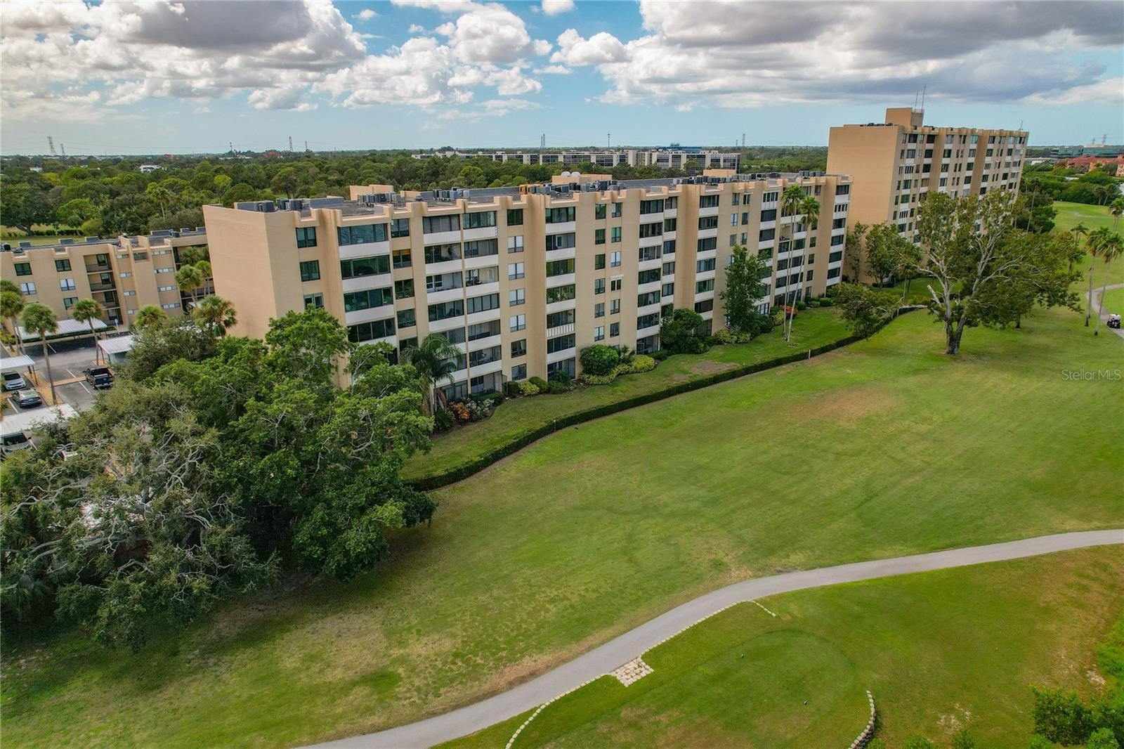 COVE CAY 26-17 VILLAGE I - Residential