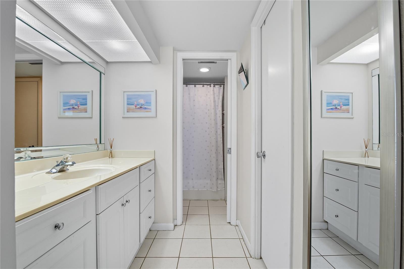 COVE CAY 26-17 VILLAGE I - Residential
