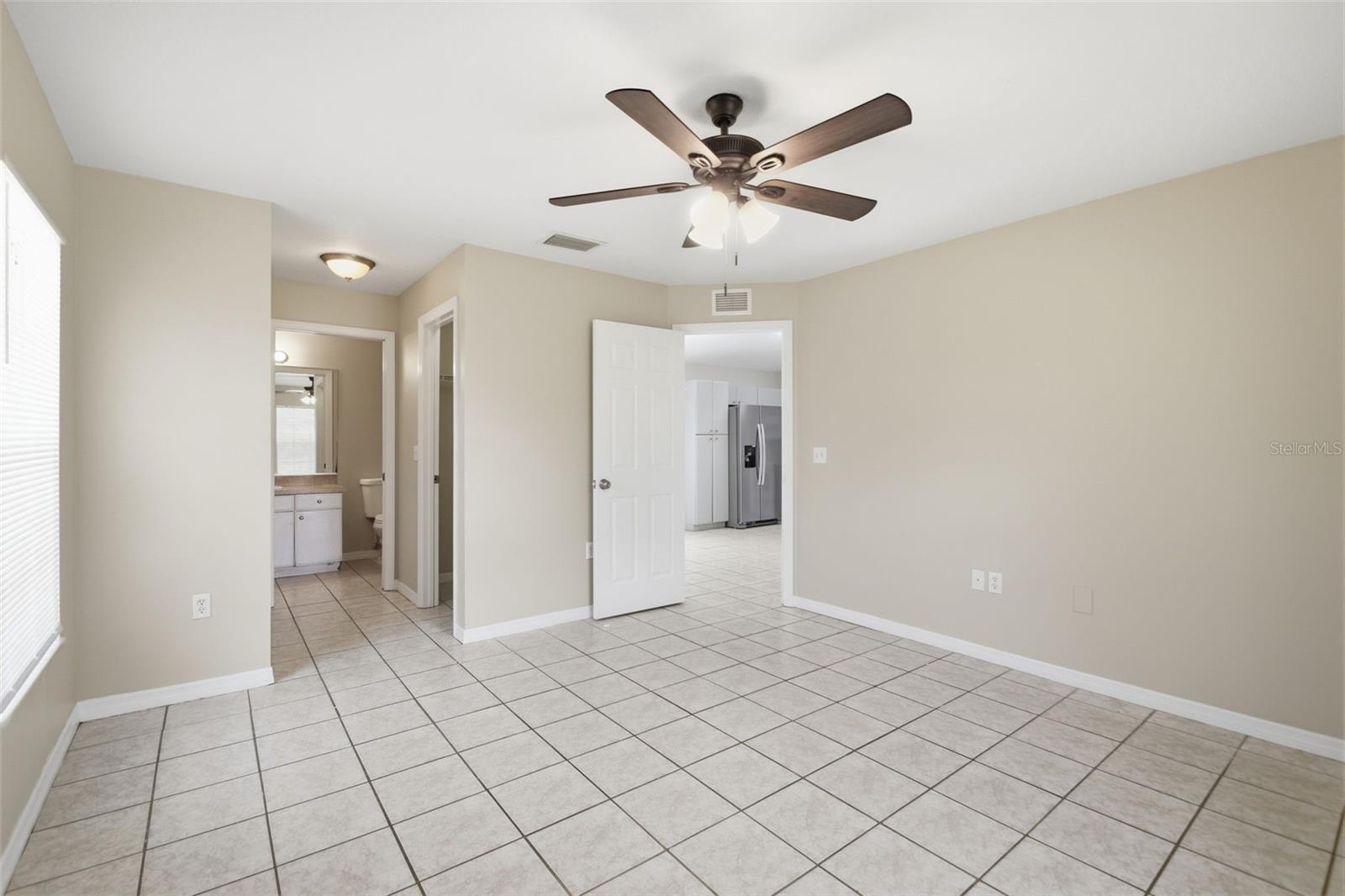 PINECREST - Residential