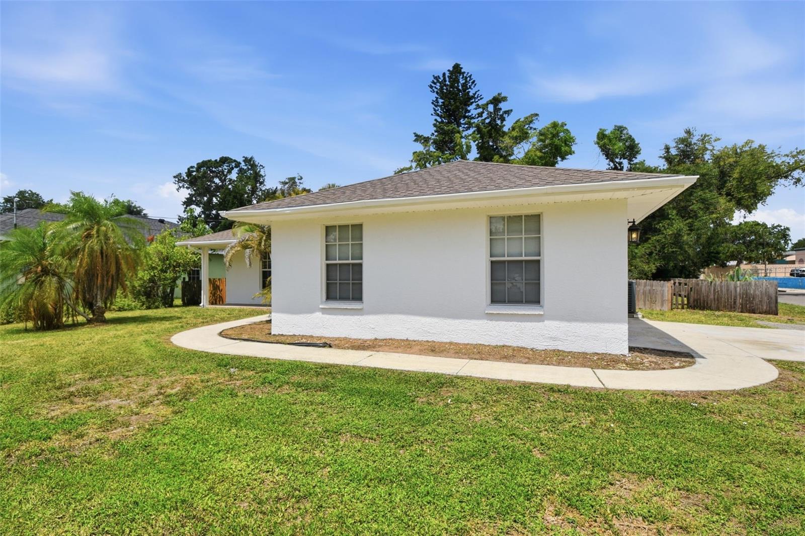 PINECREST - Residential