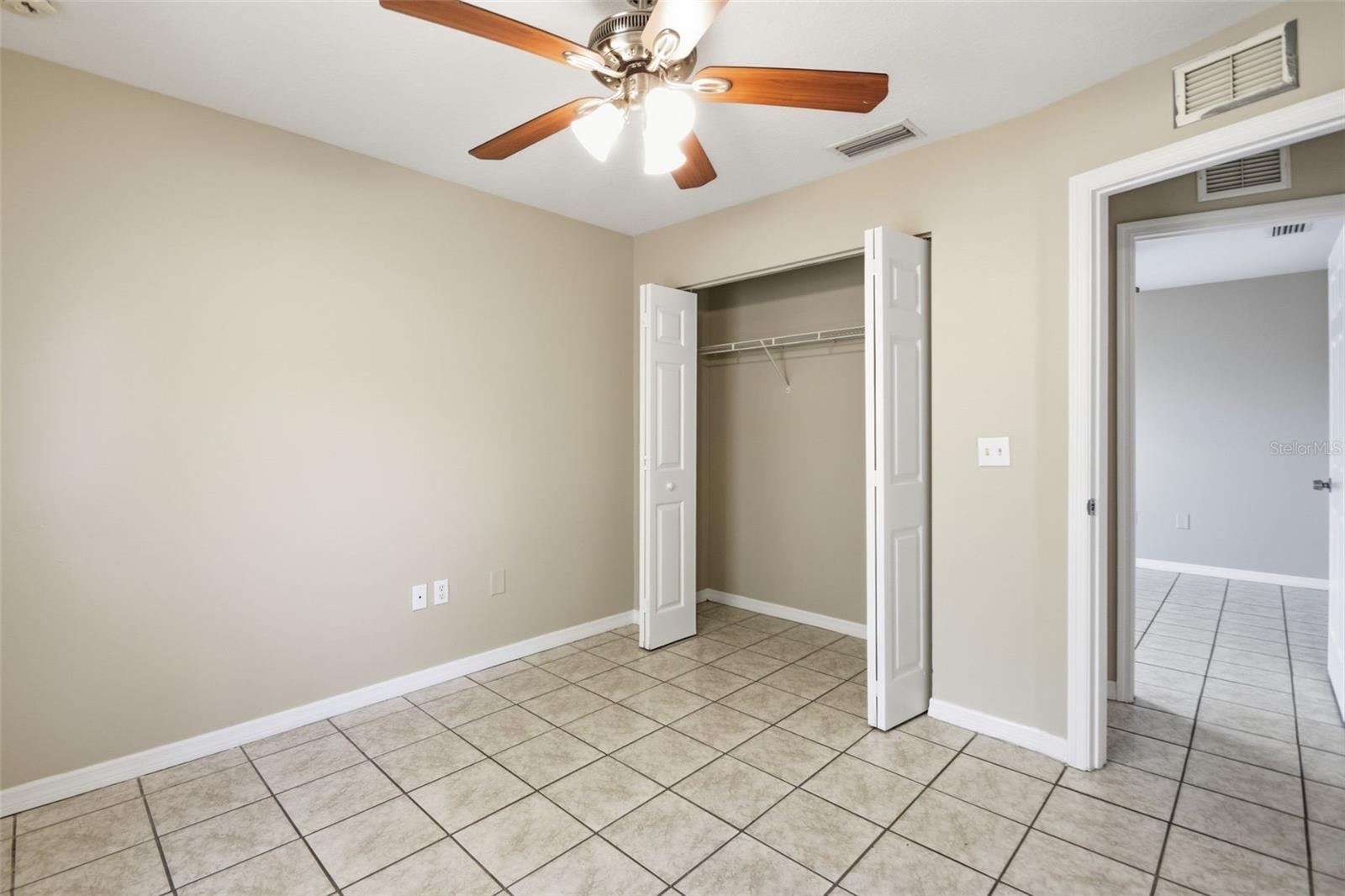 PINECREST - Residential