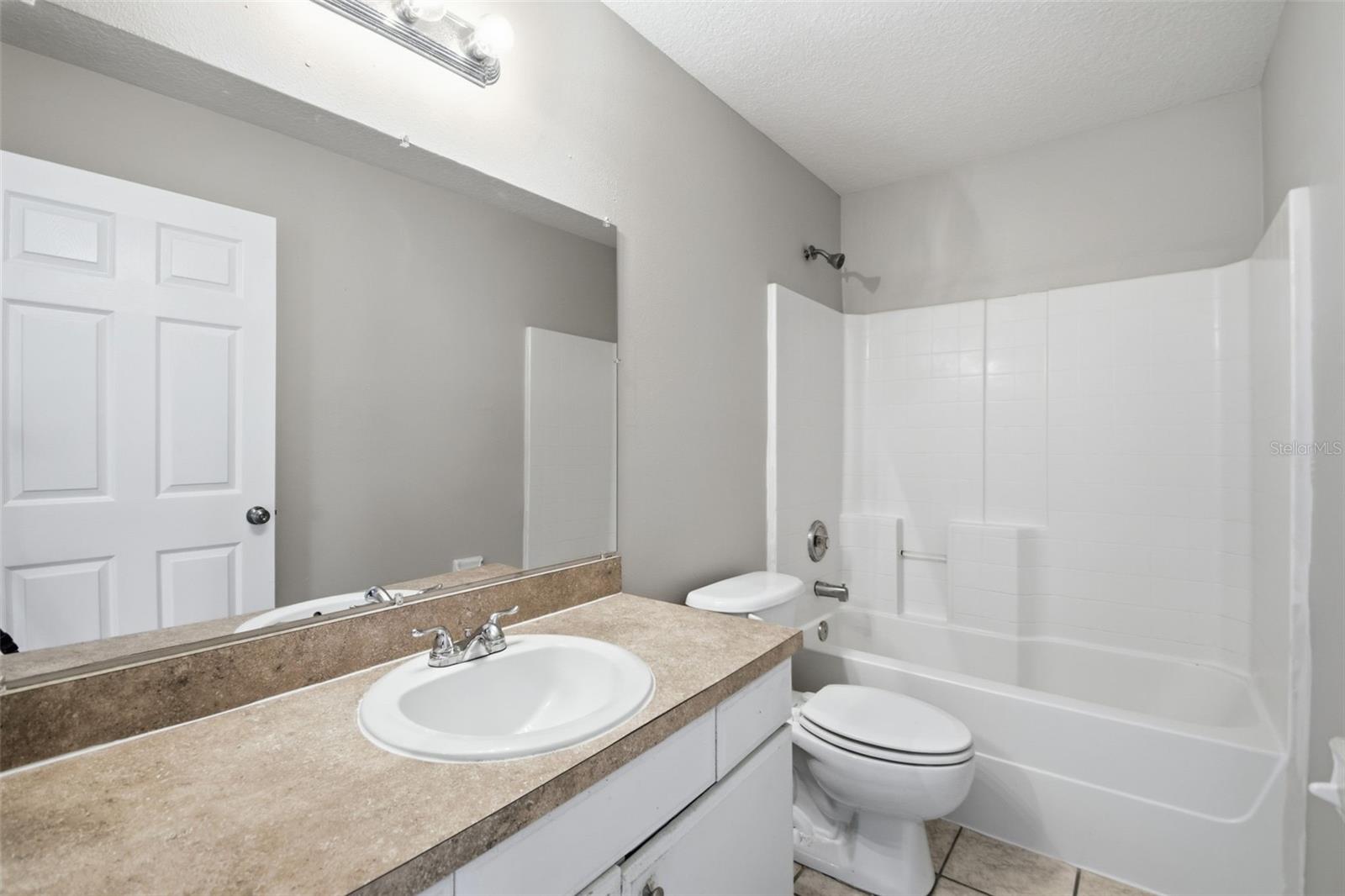 PINECREST - Residential