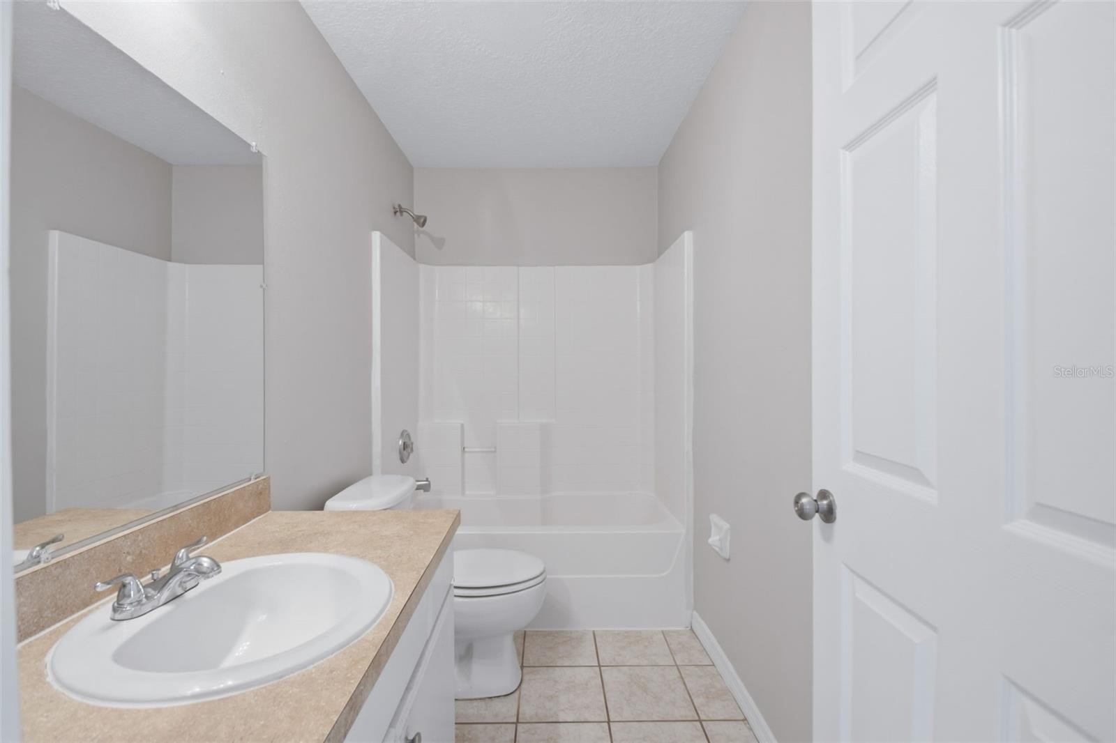 PINECREST - Residential