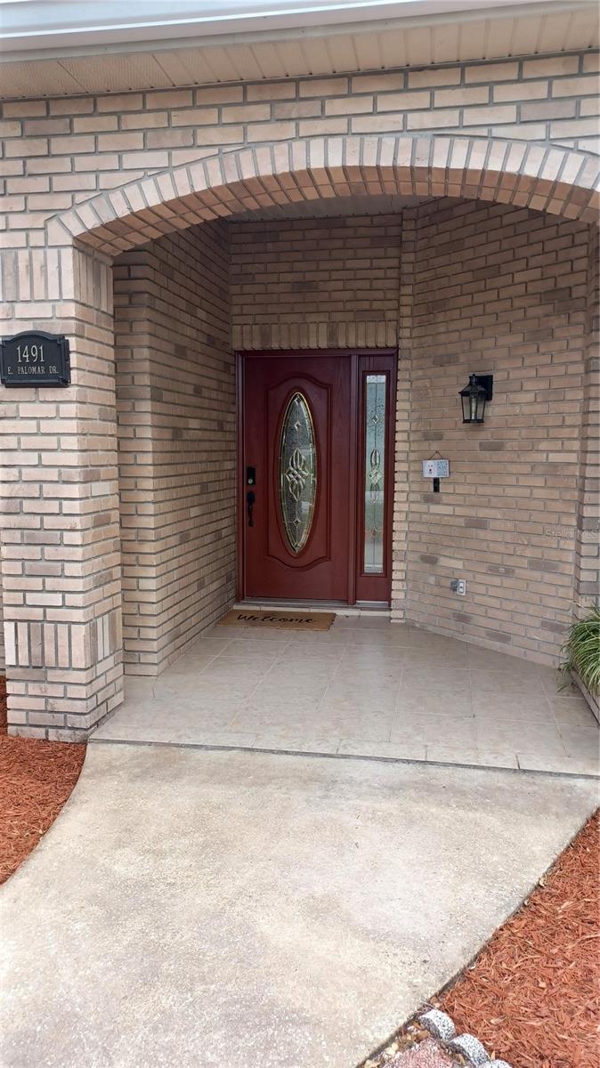 1491 E PALOMAR DRIVE