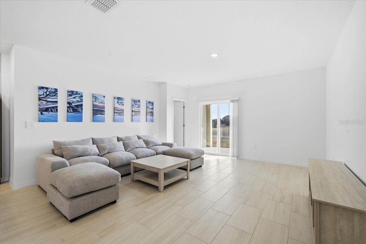 TWO RIVERS PH B - Residential