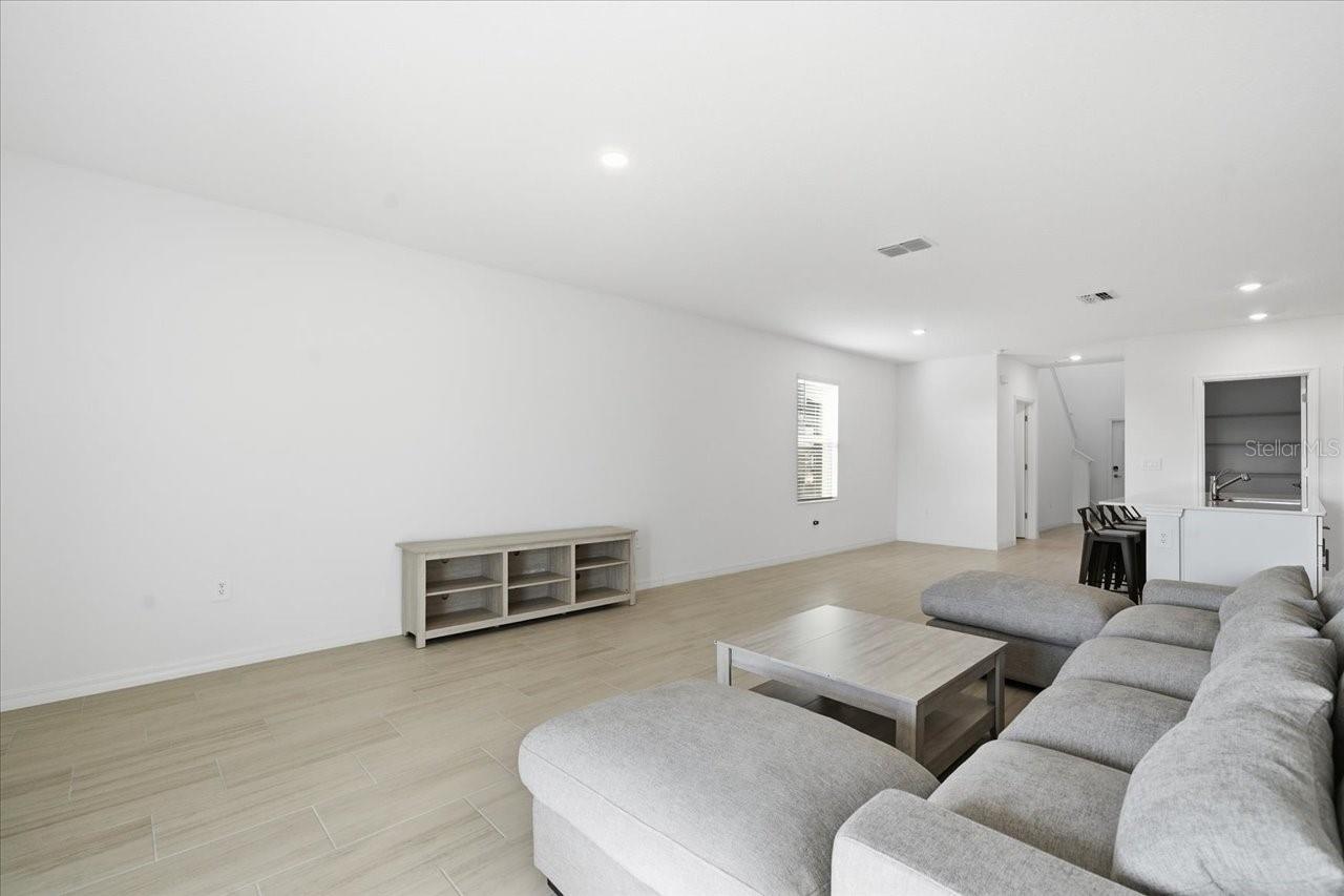 TWO RIVERS PH B - Residential