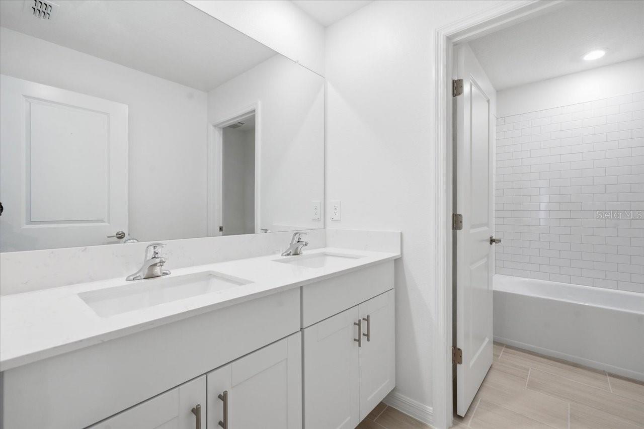 TWO RIVERS PH B - Residential