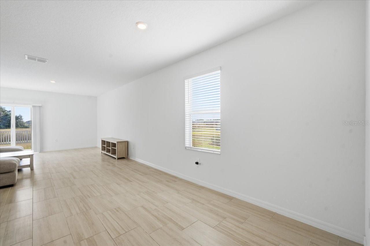 TWO RIVERS PH B - Residential