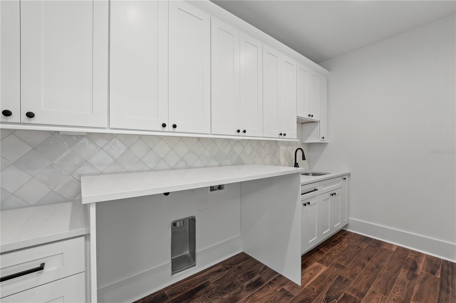 4F1 | HIAWATHA HIGHLANDS - Residential