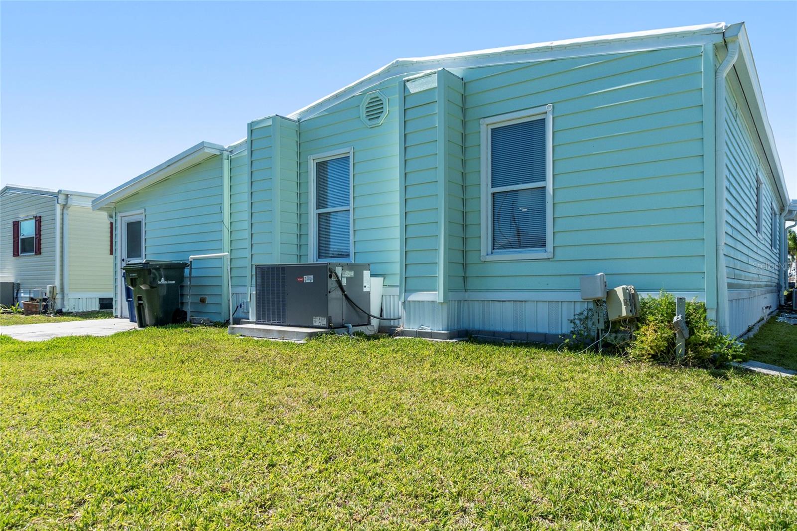 LAZY RIVER MHP - Residential