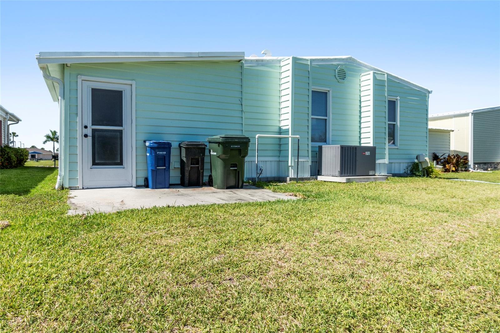 LAZY RIVER MHP - Residential