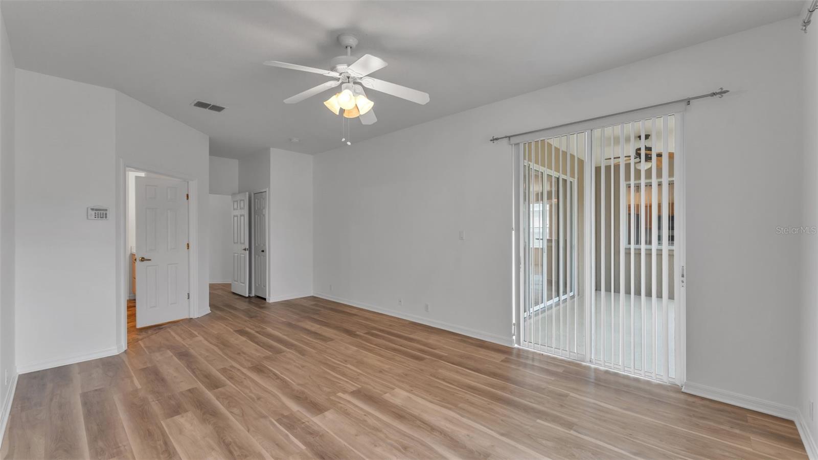 CARILLON LAKES PH 02 - Residential