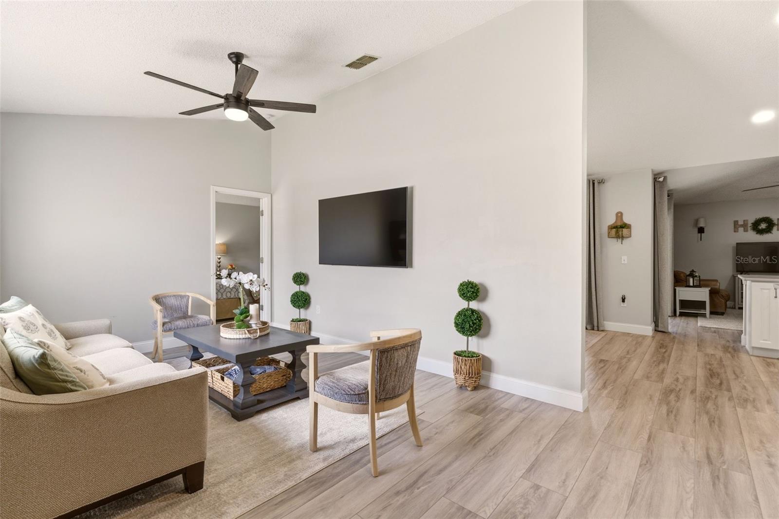 DELTONA LAKES UNIT 07 - Residential