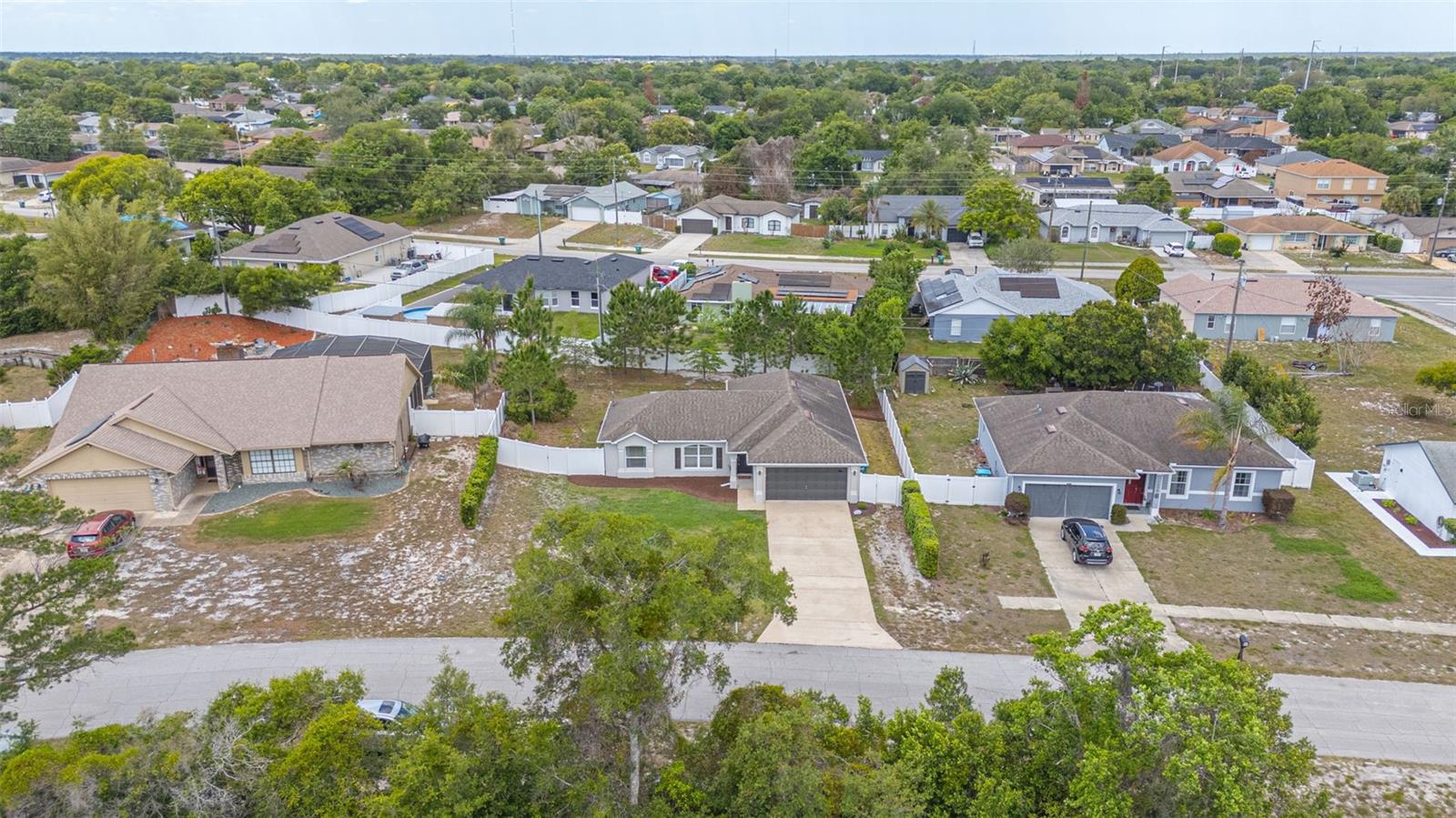 DELTONA LAKES UNIT 07 - Residential