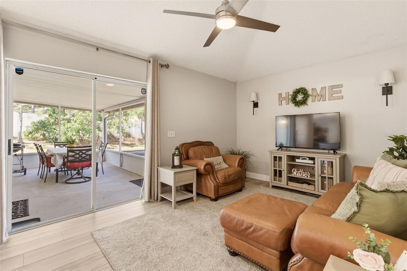 DELTONA LAKES UNIT 07 - Residential