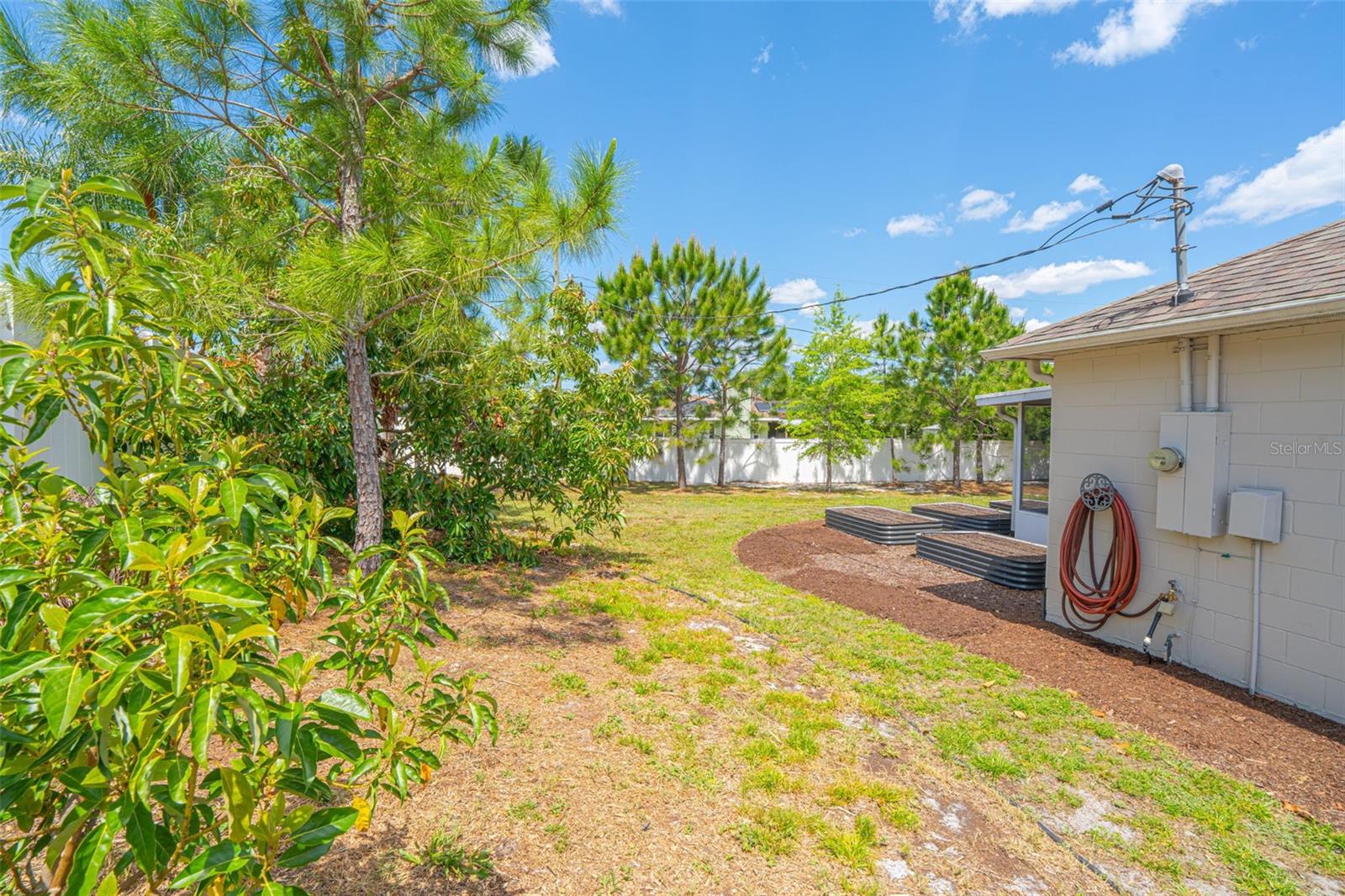 DELTONA LAKES UNIT 07 - Residential