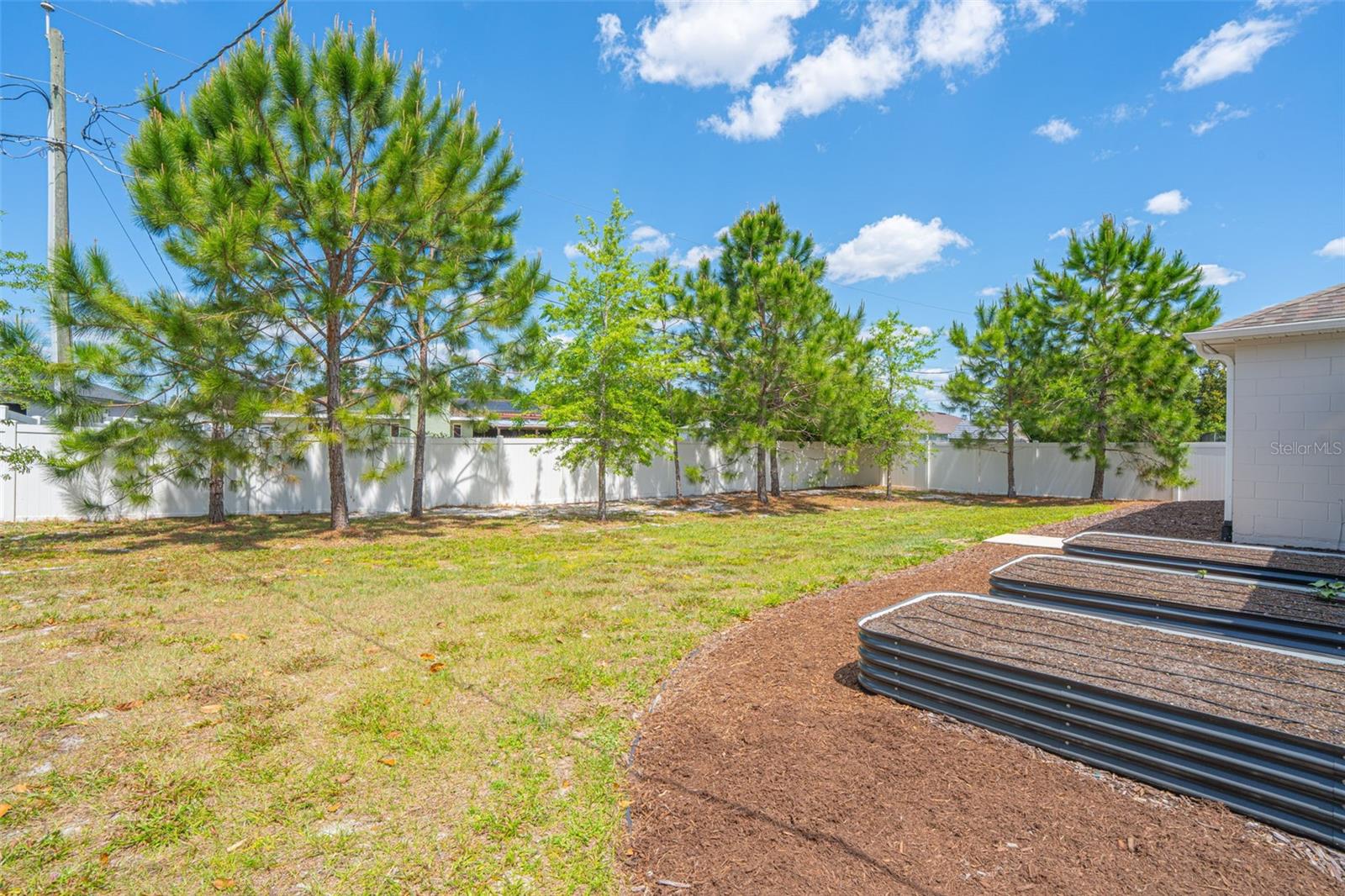 DELTONA LAKES UNIT 07 - Residential