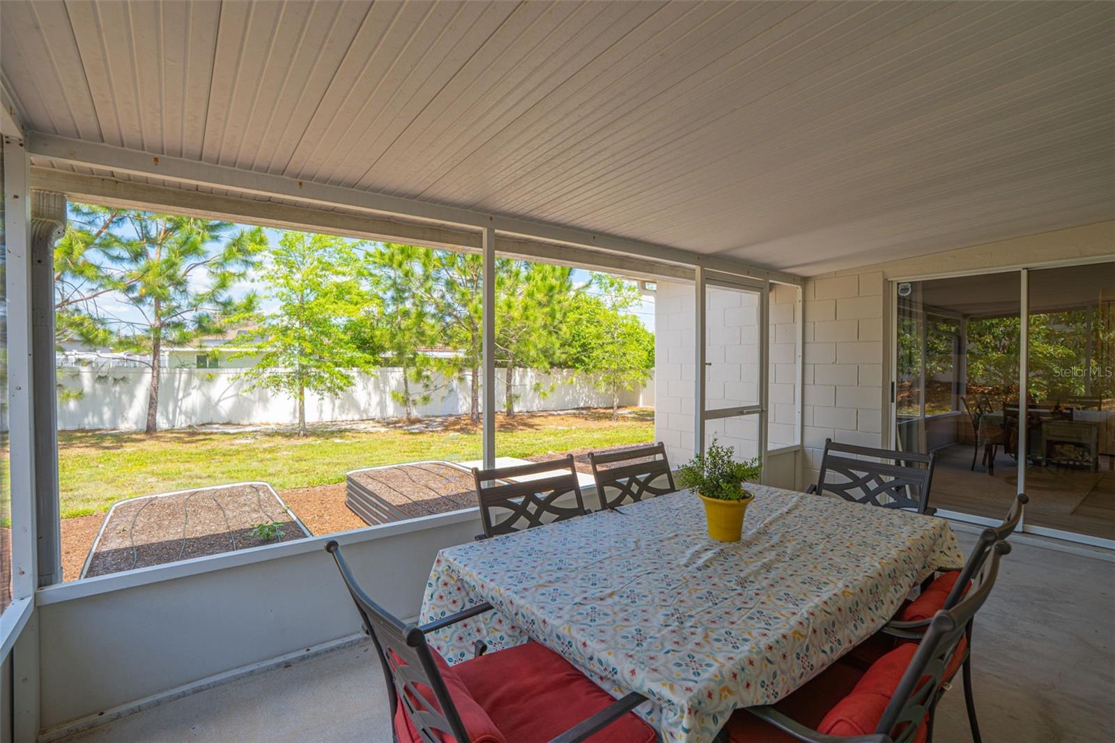 DELTONA LAKES UNIT 07 - Residential