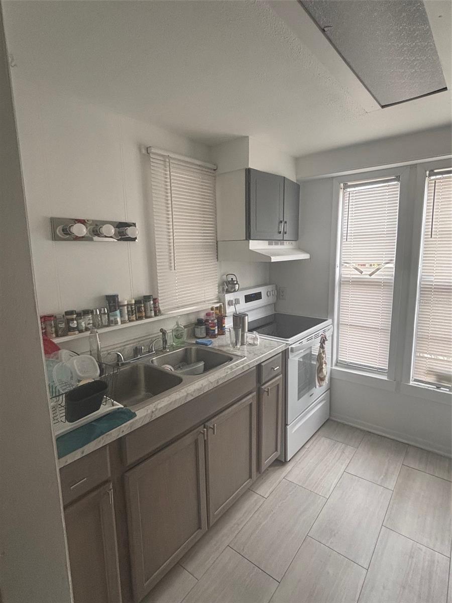 DIXIELAND REV - Residential Income