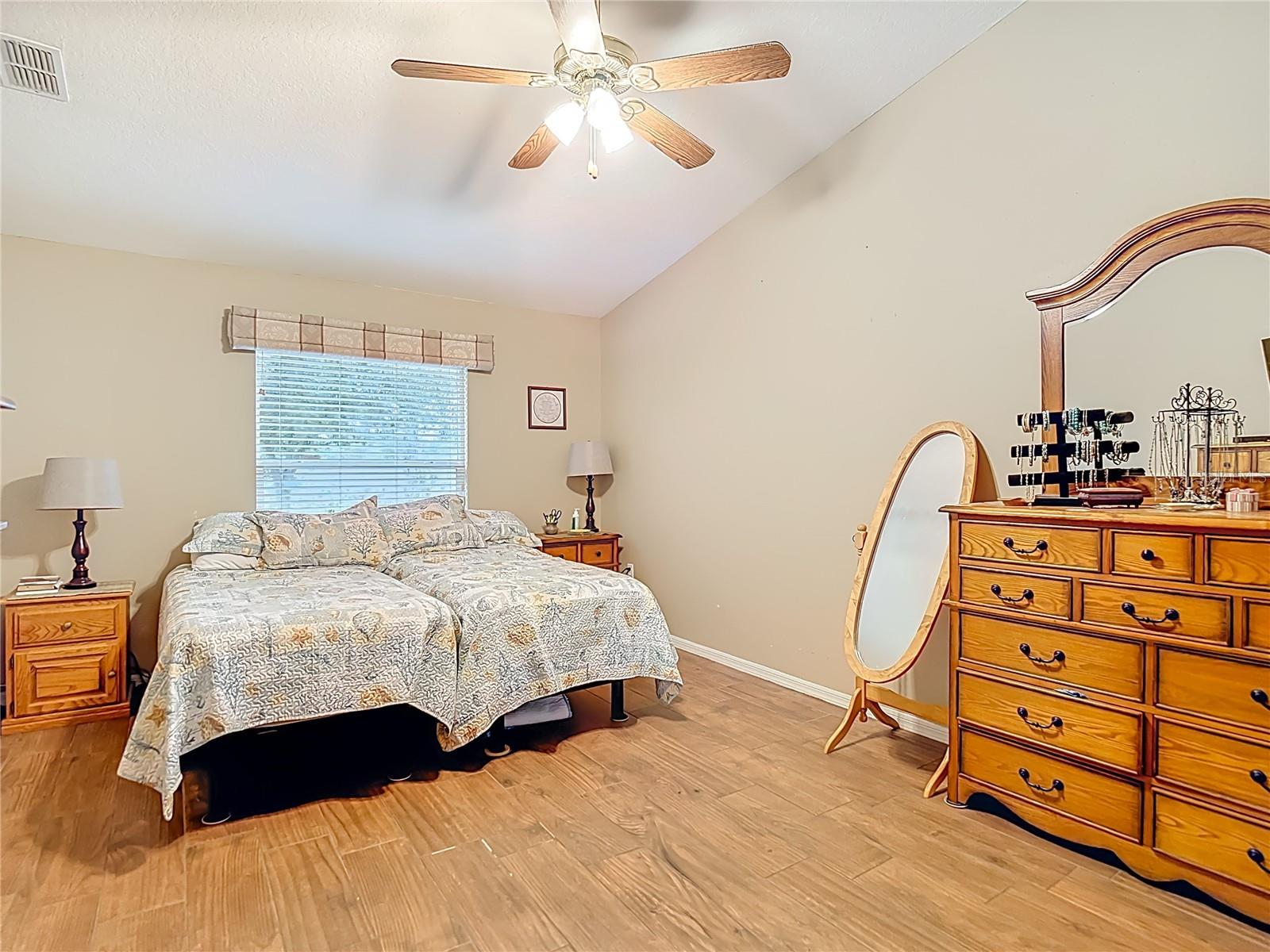 TIMBER GREENS PH 05 - Residential