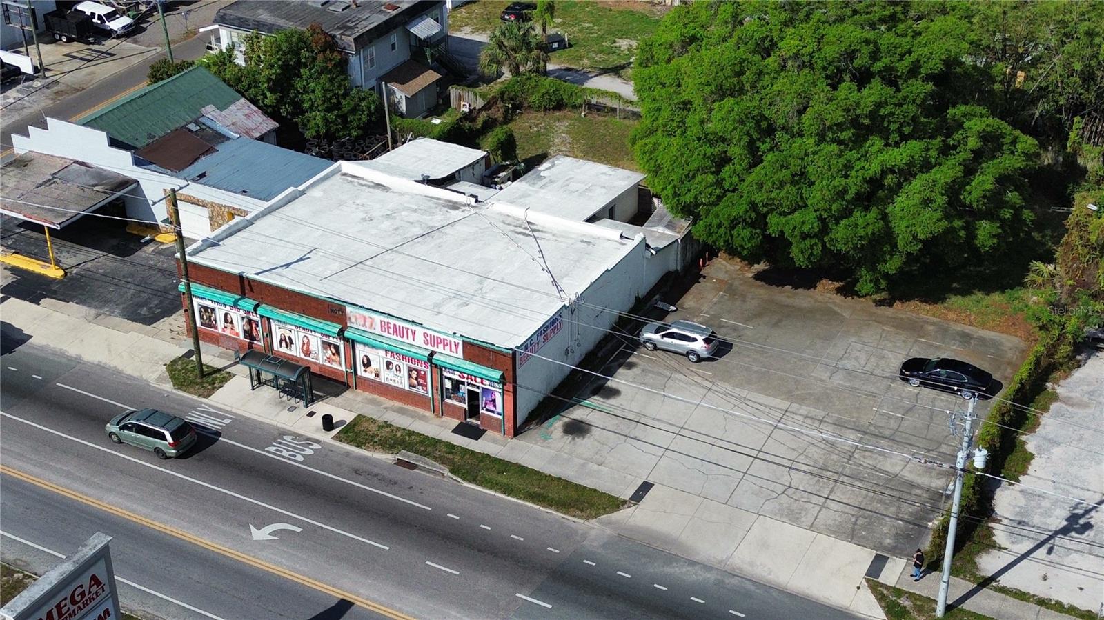4408 & 4412 N NEBRASKA AVENUE