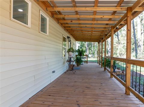 A home in FORT WHITE