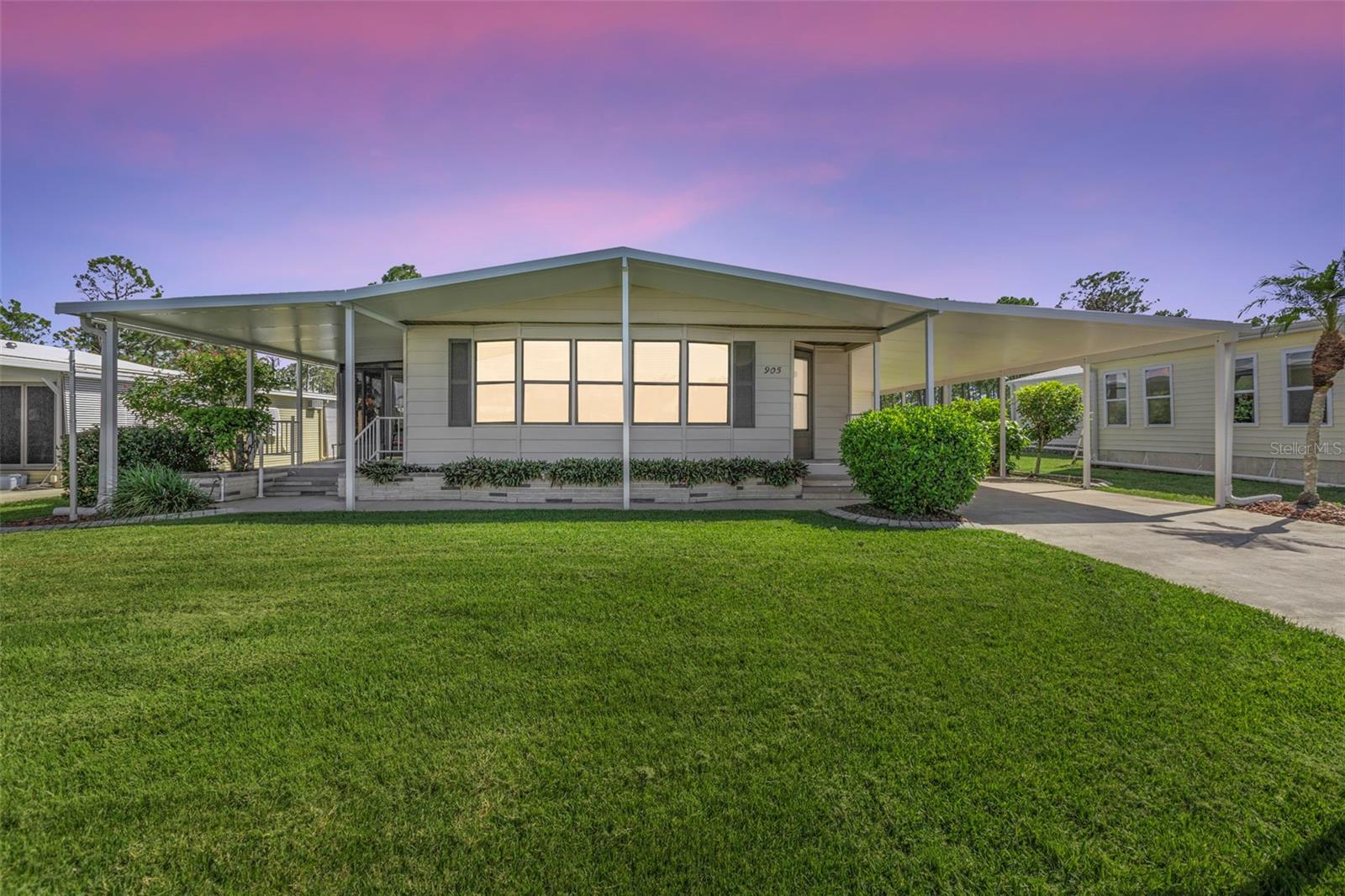 LA CASA MHP CO-OP - Residential