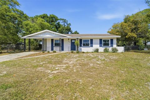 Photo of 1604 Stocking Street, Daytona Beach, FL 32117 (MLS # V4947190)