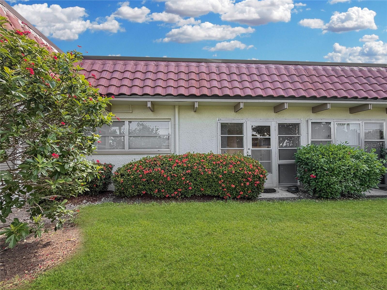 1701 PINEHURST ROAD 2F
